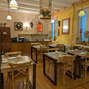 2* Maison d'hôtes Iturrienea Ostatua